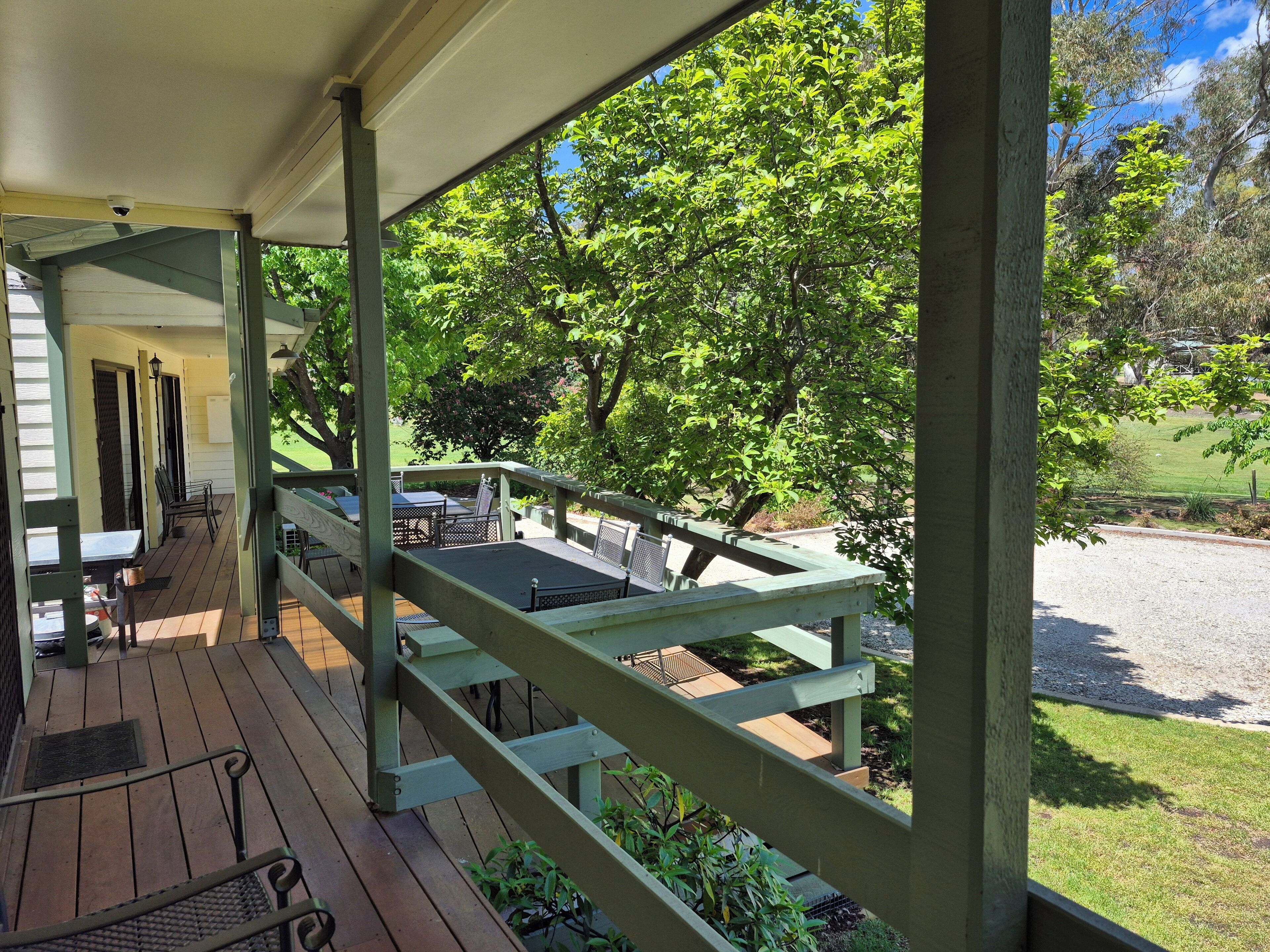 Familienapartment, 2 Schlafzimmer, Gartenblick | Terrasse/Patio