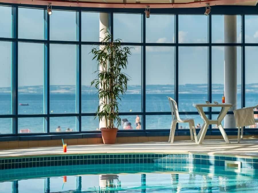 Seasonal outdoor pool