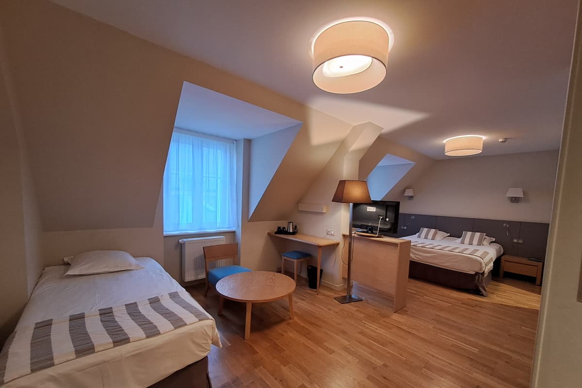 Tripla Comfort | 1 camera, Wi-Fi gratuito, lenzuola