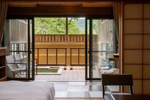 In-room safe, desk, free WiFi, bed sheets - Hakone Kowakien Mikawaya Ryokan (Hakone)