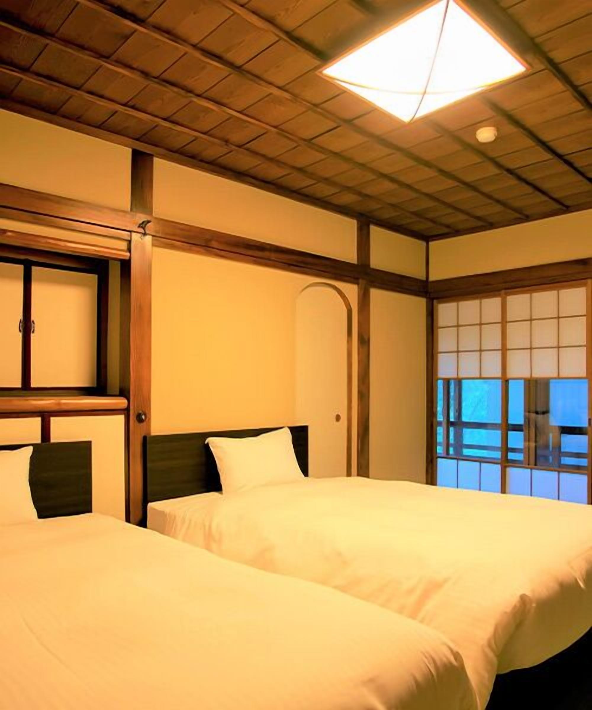 In-room safe, desk, free WiFi, bed sheets