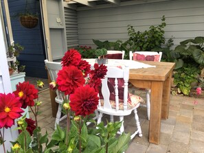 Ferienhaus, 2 Schlafzimmer, Meerblick, Bergseite | Terrasse/Patio