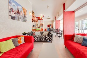 Àrea amb seients del vestíbul