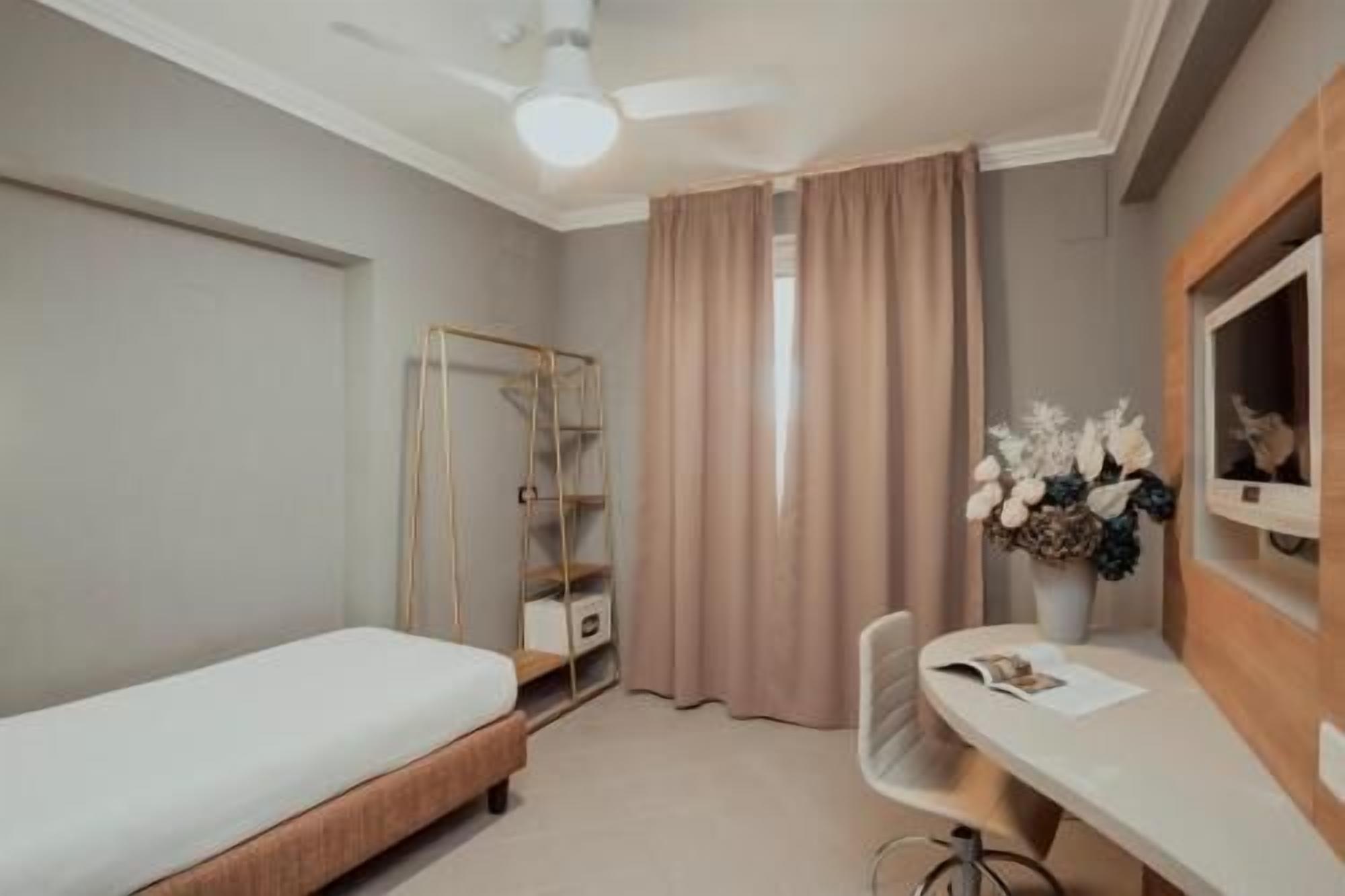 Desk, blackout drapes, free WiFi, bed sheets