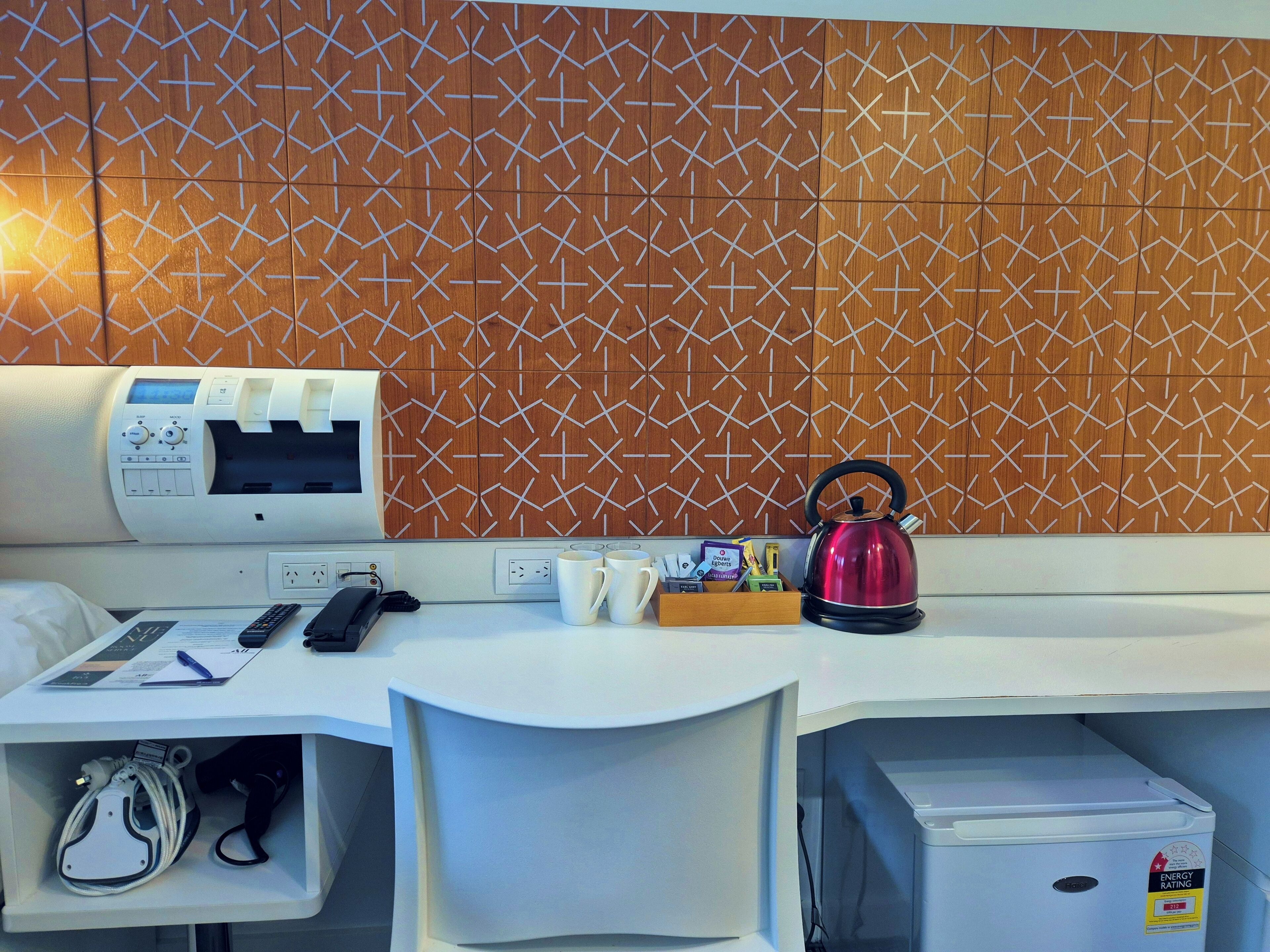 standard twin room | living area | 40-inch tv with digital channels