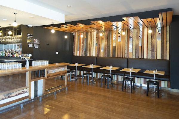Bar (en la propiedad)