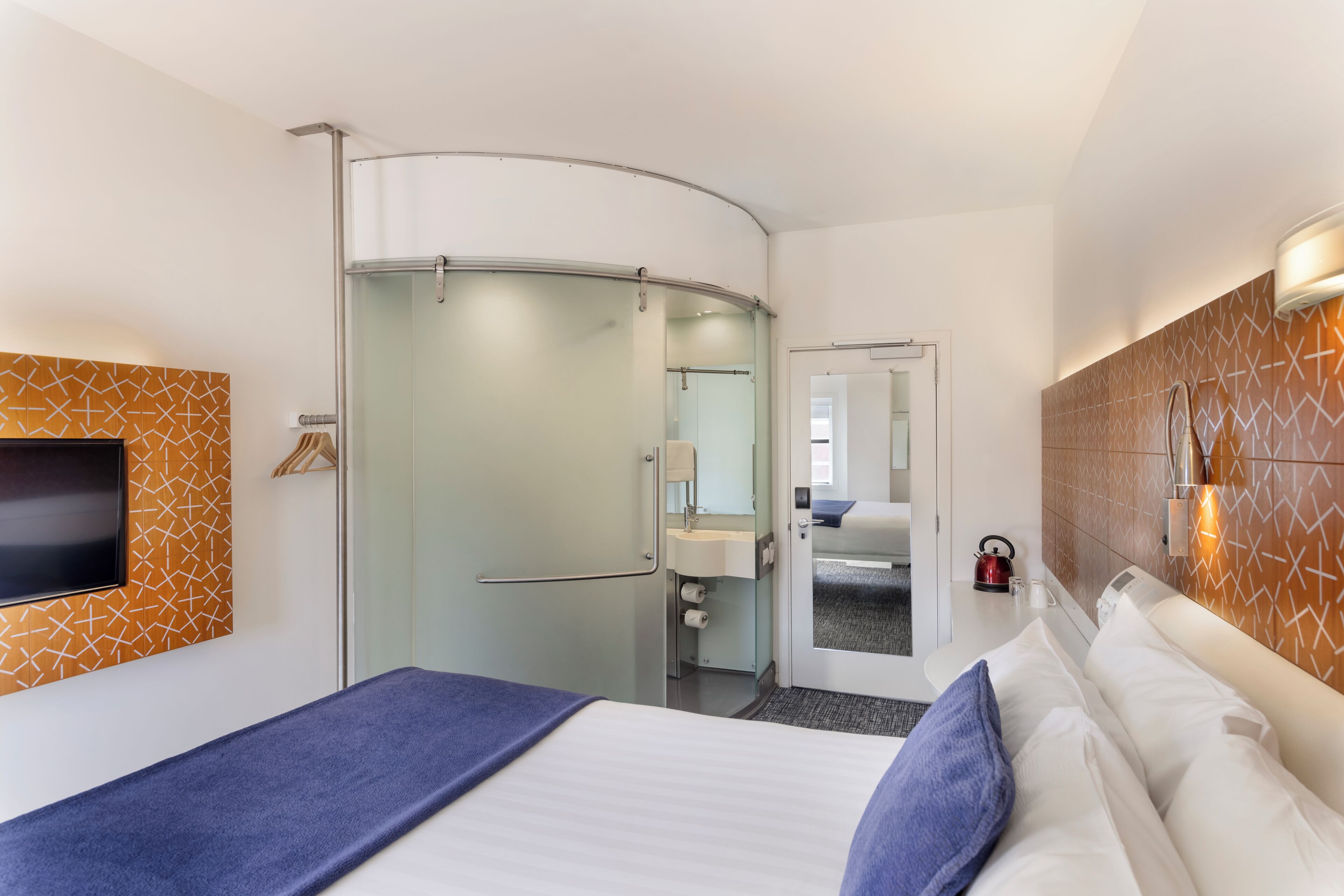 Premium bedding, pillowtop beds, free WiFi, bed sheets