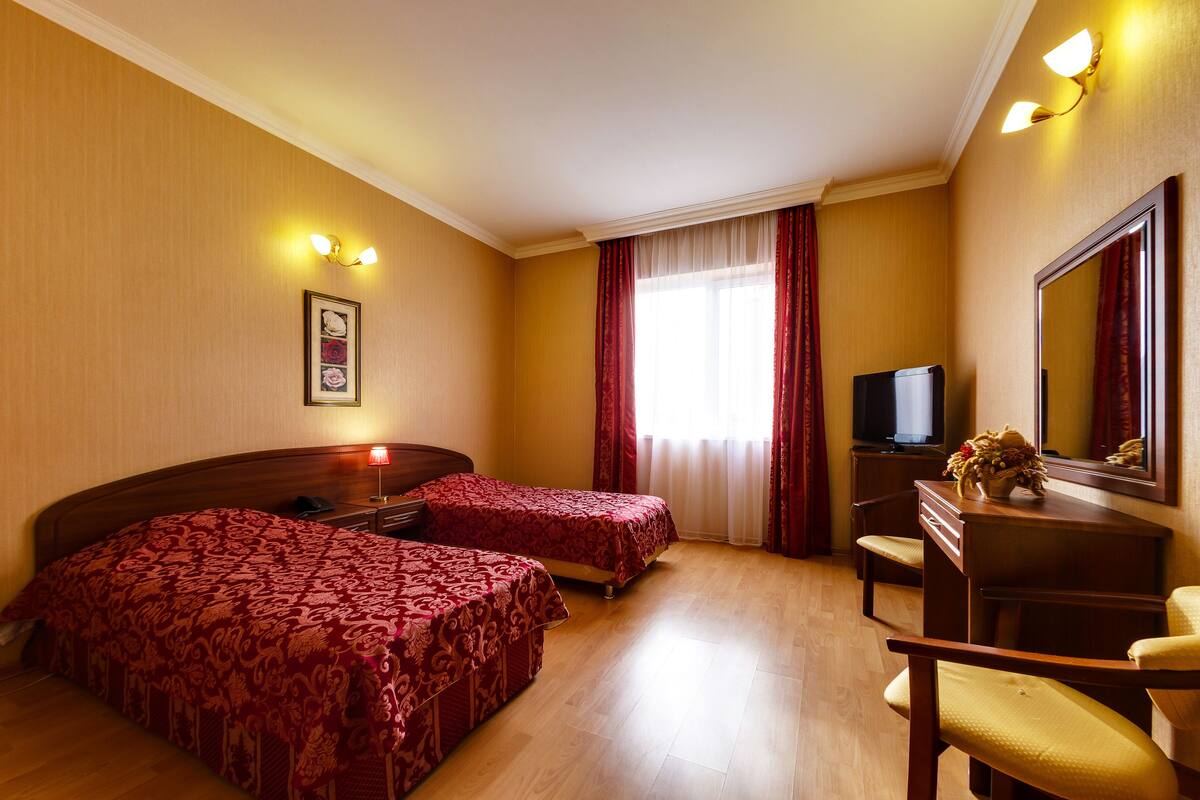 Blackout curtains, rollaway beds, free WiFi, bed sheets