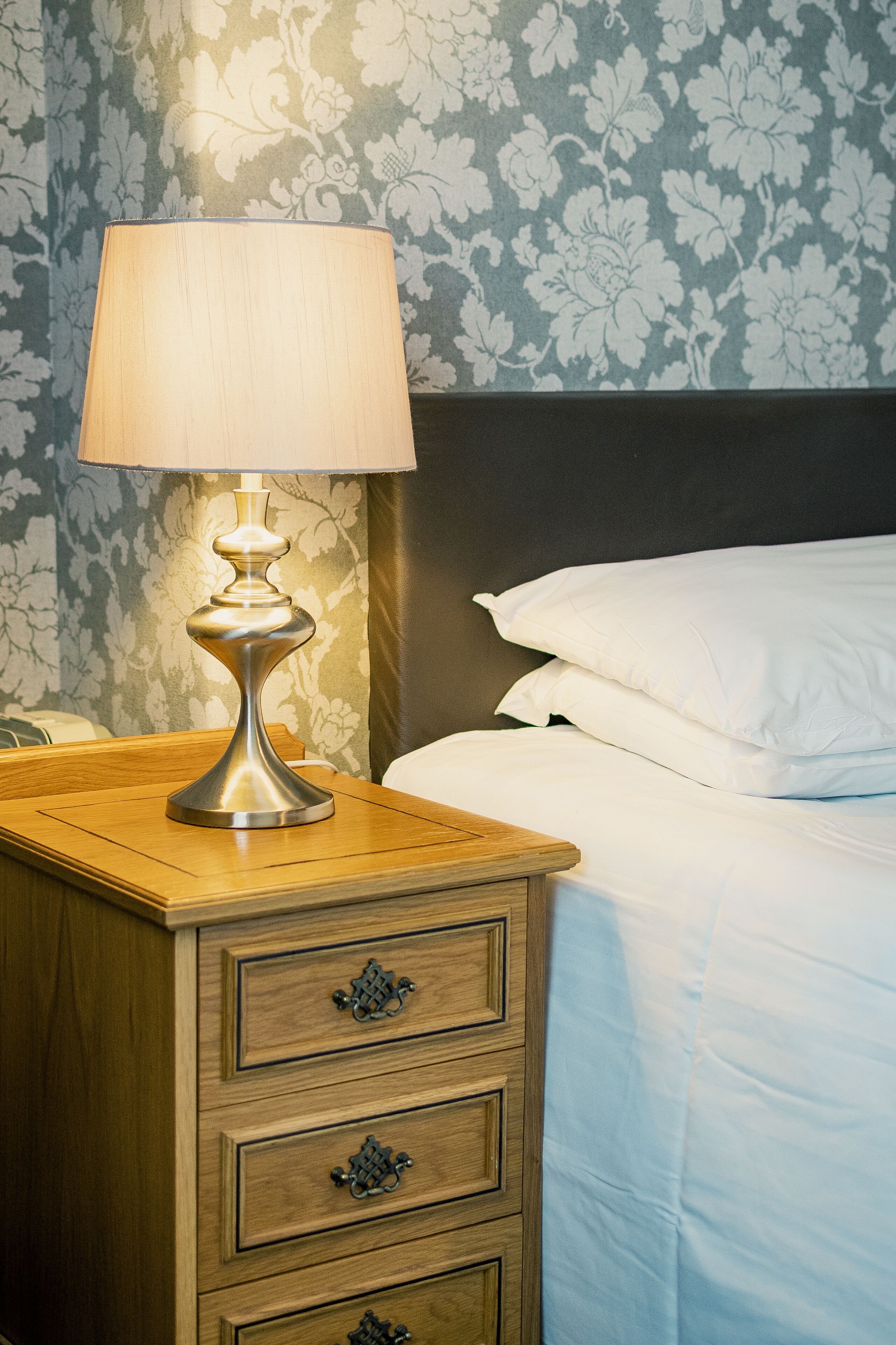 family room (2 adults + 2 children) | 1 bedroom, desk, free wifi