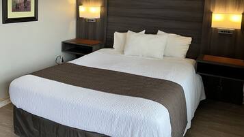 Traditionele kamer, 1 queensize bed | Gratis wifi, beddengoed, rolstoeltoegang