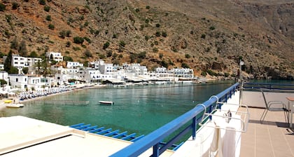 Madares Hotel