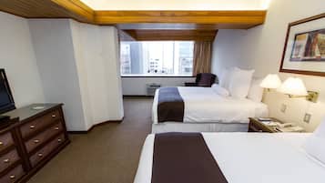 Minibar, in-room safe, individually decorated, individually furnished