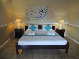 Superior Room | 1 bedroom, minibar, desk, free cribs/infant beds