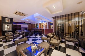Serves breakfast, lunch, and dinner - MGM Mark Whitefield (Bengaluru)