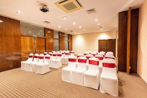 Banquet hall - MGM Mark Whitefield (Bengaluru)