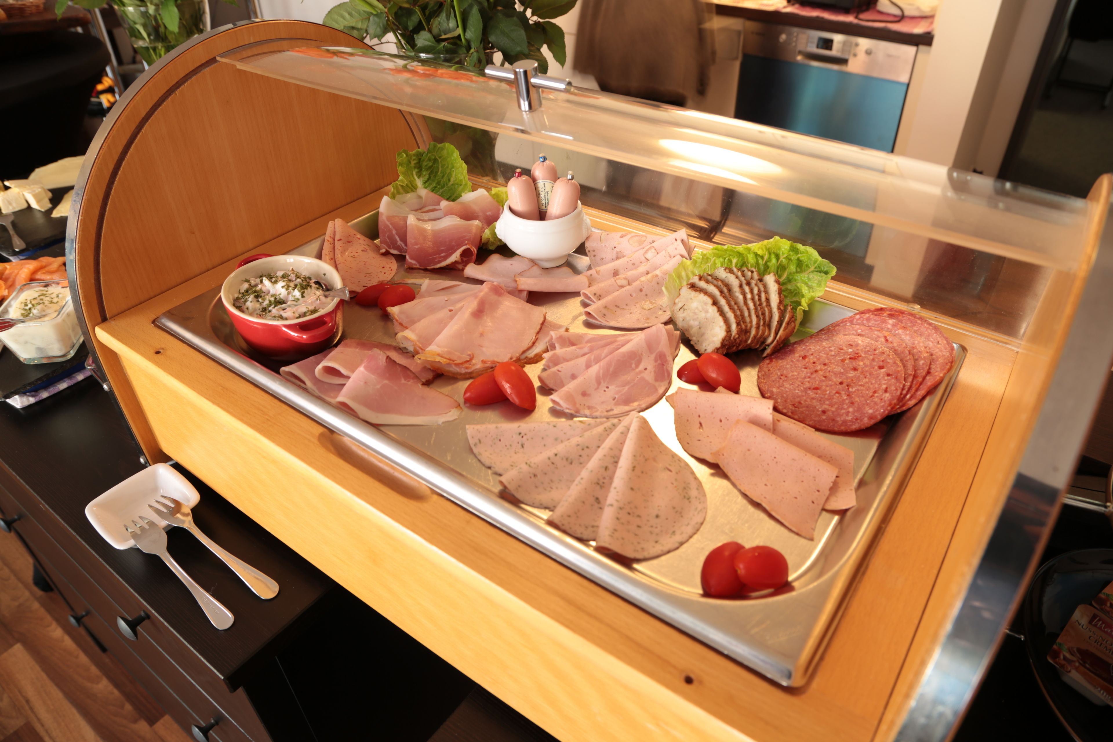 daily buffet breakfast (eur 9.9 per person)
