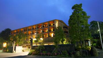 Front of property - evening/night