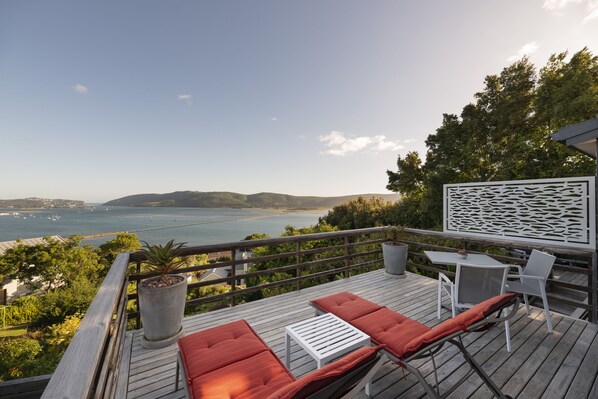 THE BLOEM SUITE FOUR 