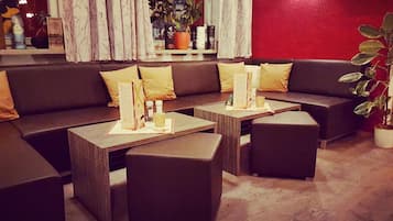 Cocktail bar