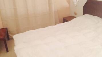 Triple Room | Bed sheets