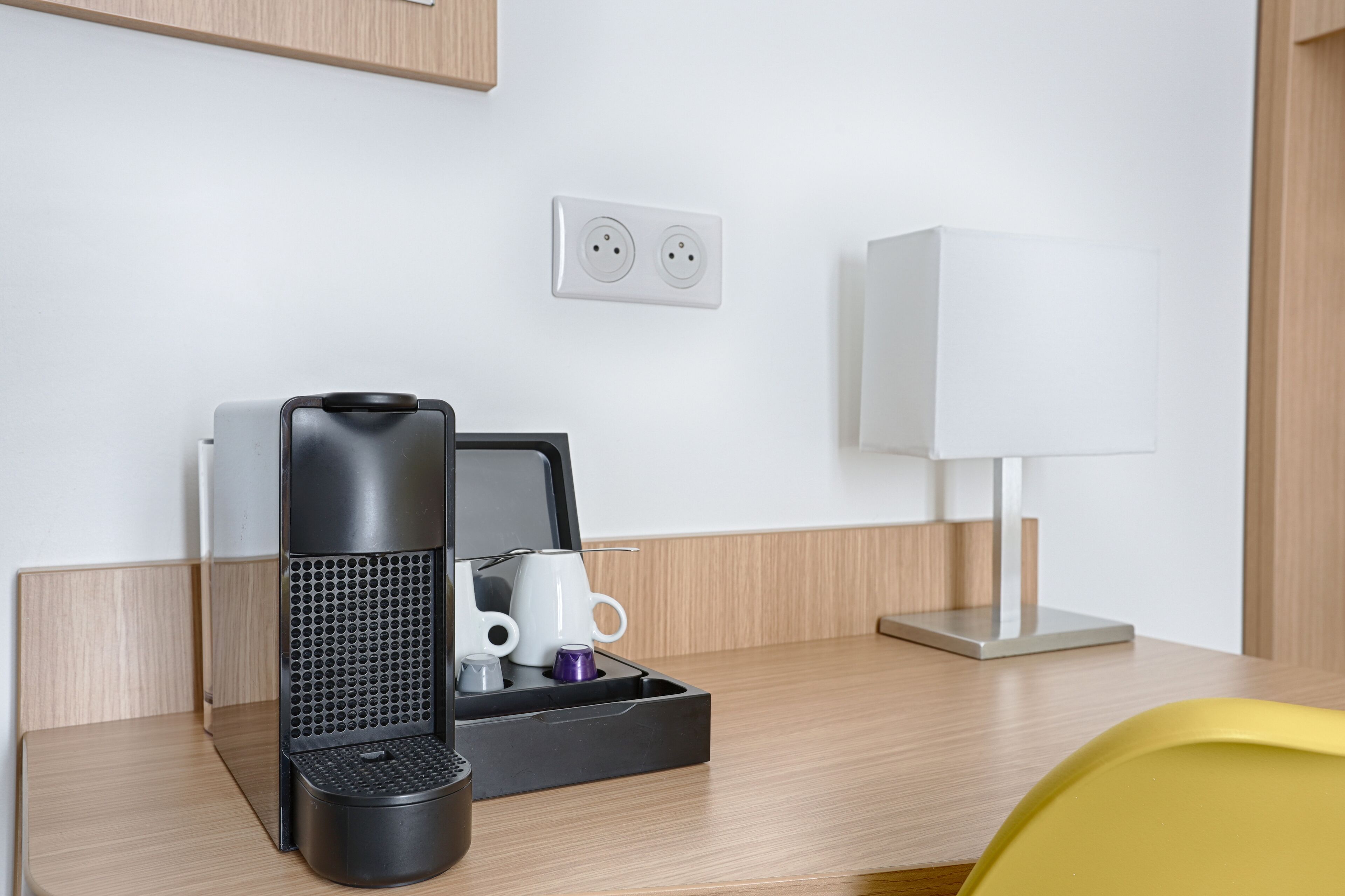 single room | 1 bedroom, desk, free wifi, bed sheets