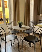 Premium Quadruple Room