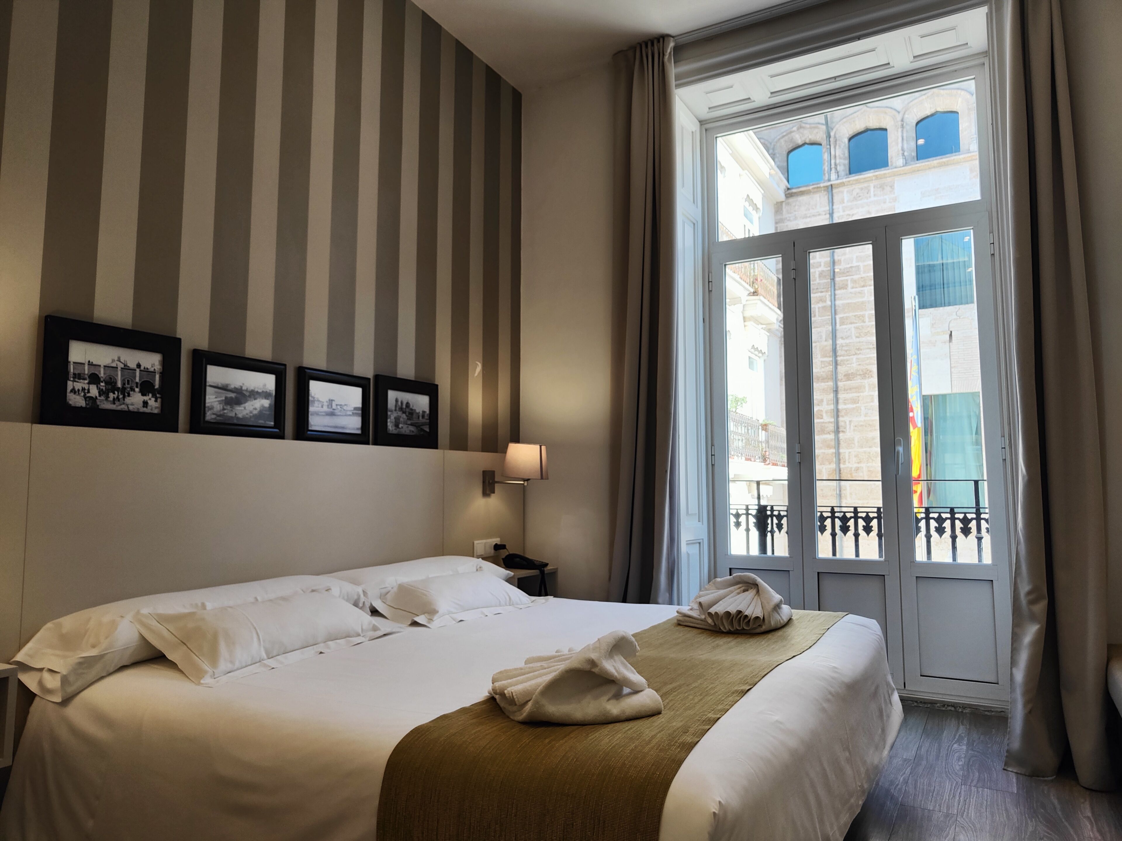 classic double room, city view | 1 bedroom, premium bedding, minibar, in-room safe