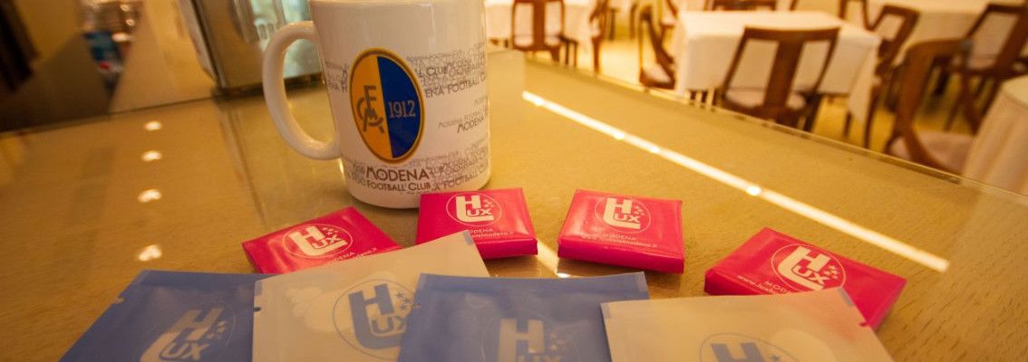 shower, free toiletries, hair dryer, bidet