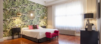 Hi Valencia Boutique