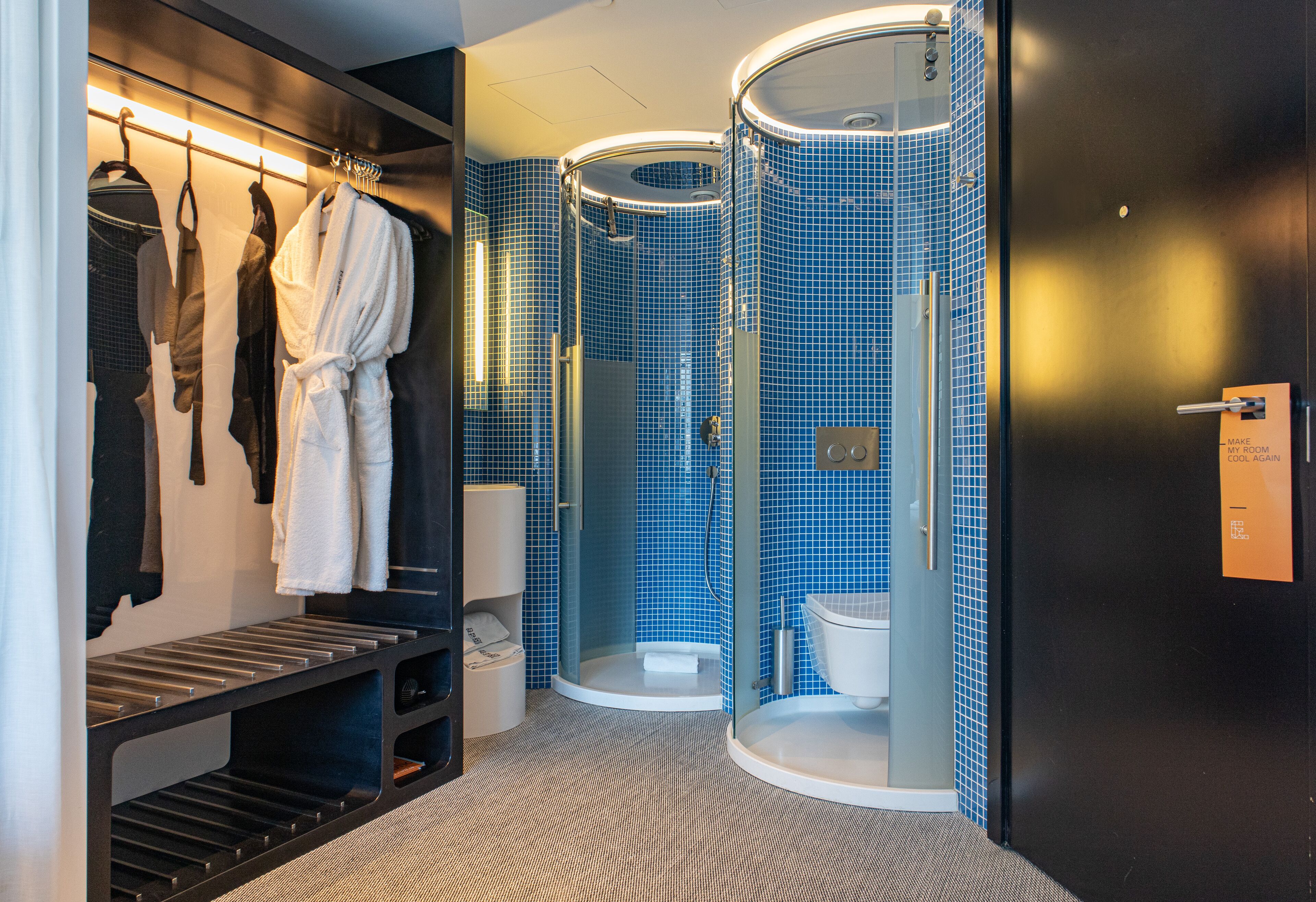 shower, rainfall showerhead, free toiletries, hair dryer