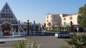 Parking - MetrHotel Basso Cambo (Toulouse)