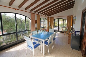 Villa, 3 habitaciones | Terraza o patio