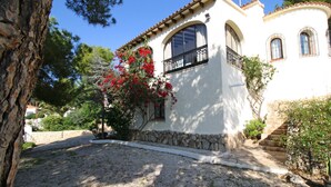 Front of property - Villas Costa Calpe - Andrómeda (Benissa)