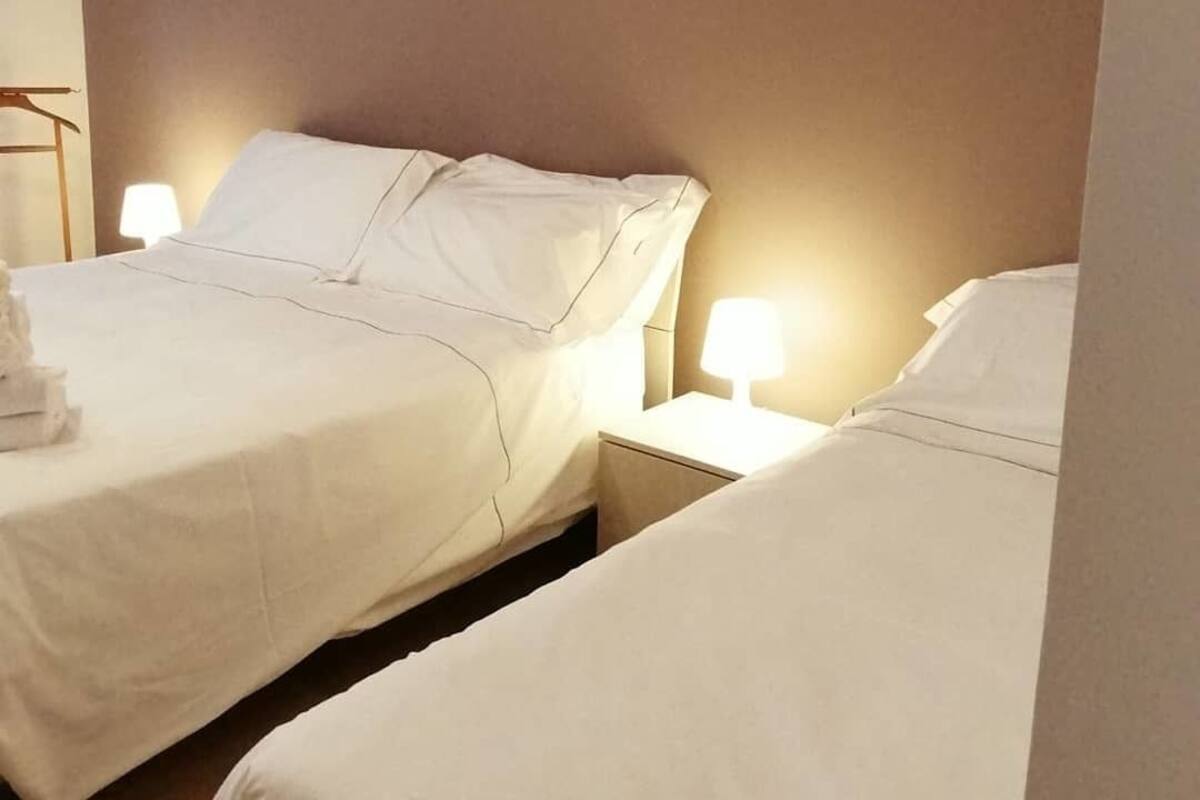 1 bedroom, in-room safe, desk, bed sheets