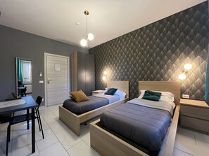 Premium Double Room, 2 Twin Beds, City View | In-room safe, desk, soundproofing, iron/ironing board - Palladini Rome (Rome)