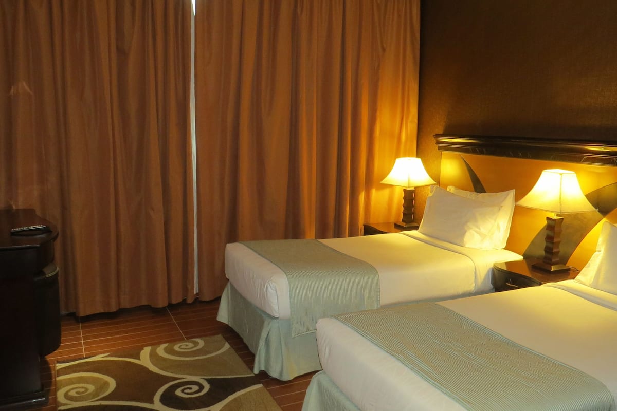 Apartment, 3 Bedrooms | Minibar, in-room safe, iron/ironing board, free cots/infant beds