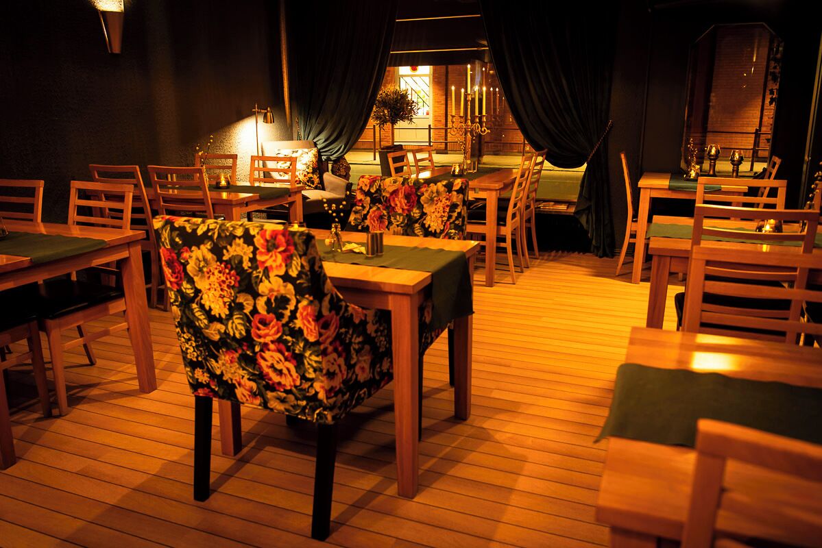 breakfast and dinner served, local cuisine