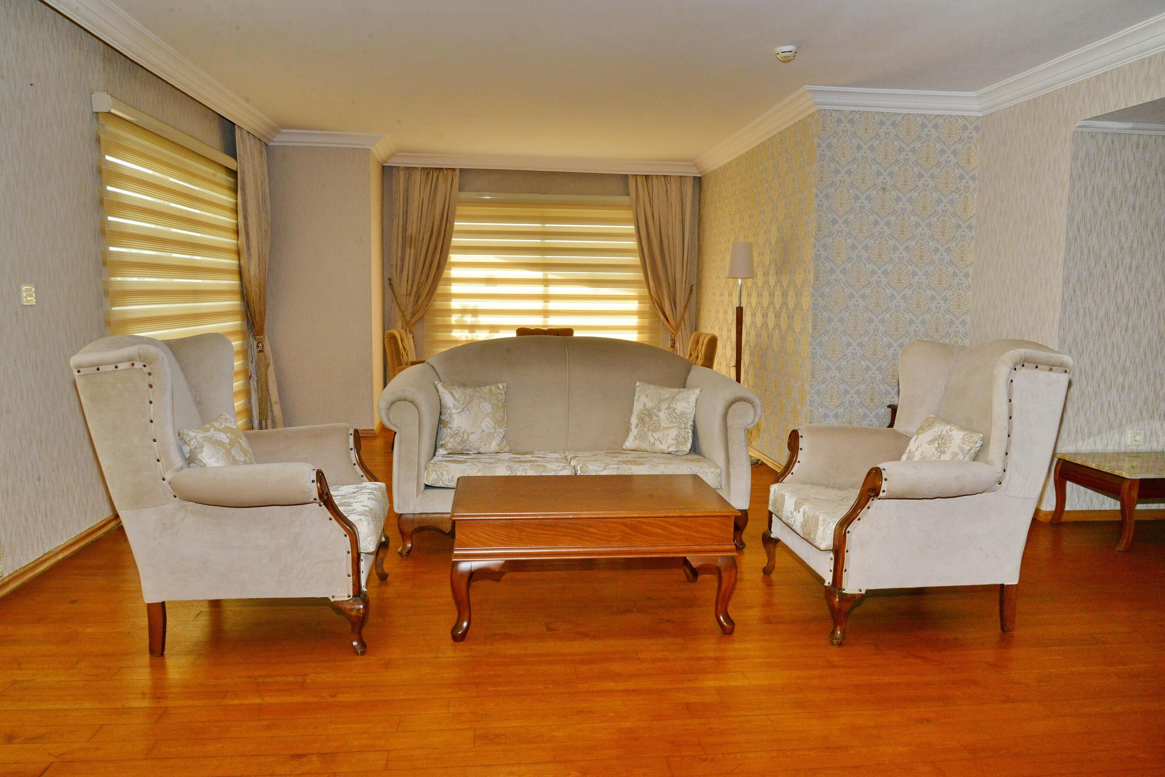 Photo - Asteria Bloom Side