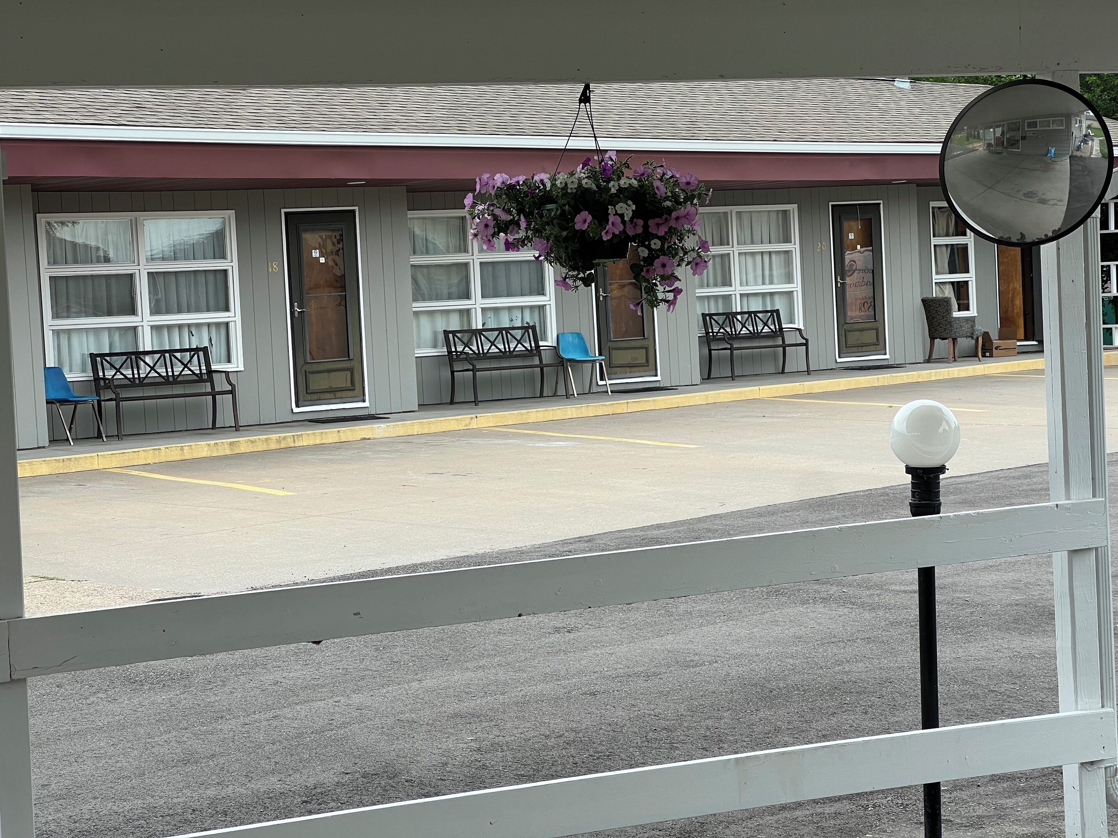 المنشأة من الخارج