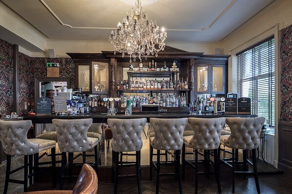 2 bars/lounges - Enterkine House Hotel (Ayr)