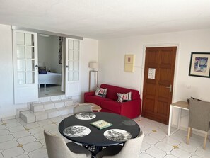 Comfort Apartment, Terrace | Living area | 55-inch flat-screen TV with cable channels, TV - Colombus Résidence (Oyster Pond)