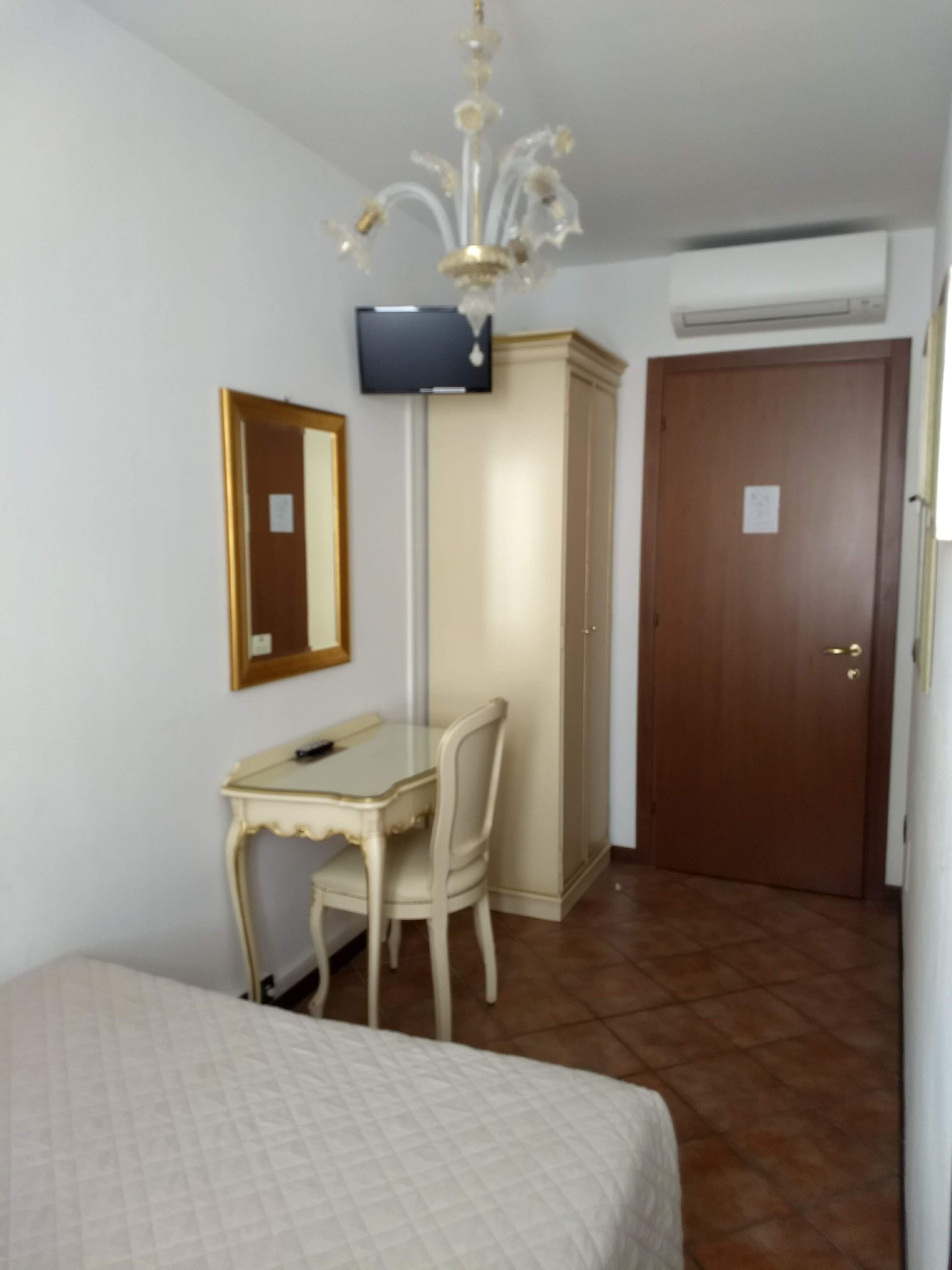 Premium bedding, in-room safe, desk, WiFi (surcharge)