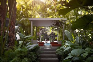 Deluxe Room Poolside Double | Exteriör