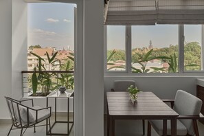 디럭스 스튜디오 | 테라스/파티오