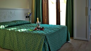 Leilighet | Sengetøy av topp kvalitet, skrivebord og lydisolert