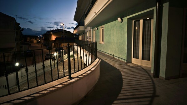Terrace/patio - Hotel San Berardo (Pescina)