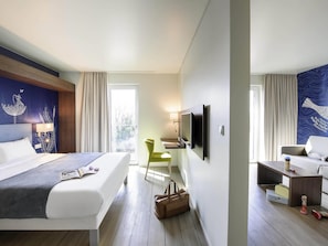 In-room safe, desk, soundproofing, iron/ironing board