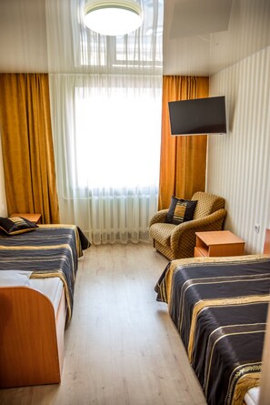 Kamar Twin Superior, 1 kamar tidur | Meja kerja, setrika/meja setrika, dan Wi-Fi gratis