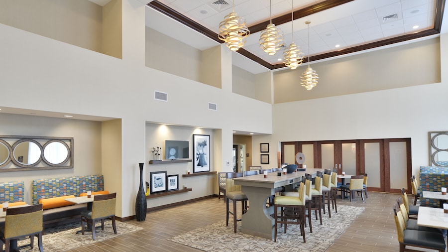 Hampton Inn & Suites Chippewa Falls