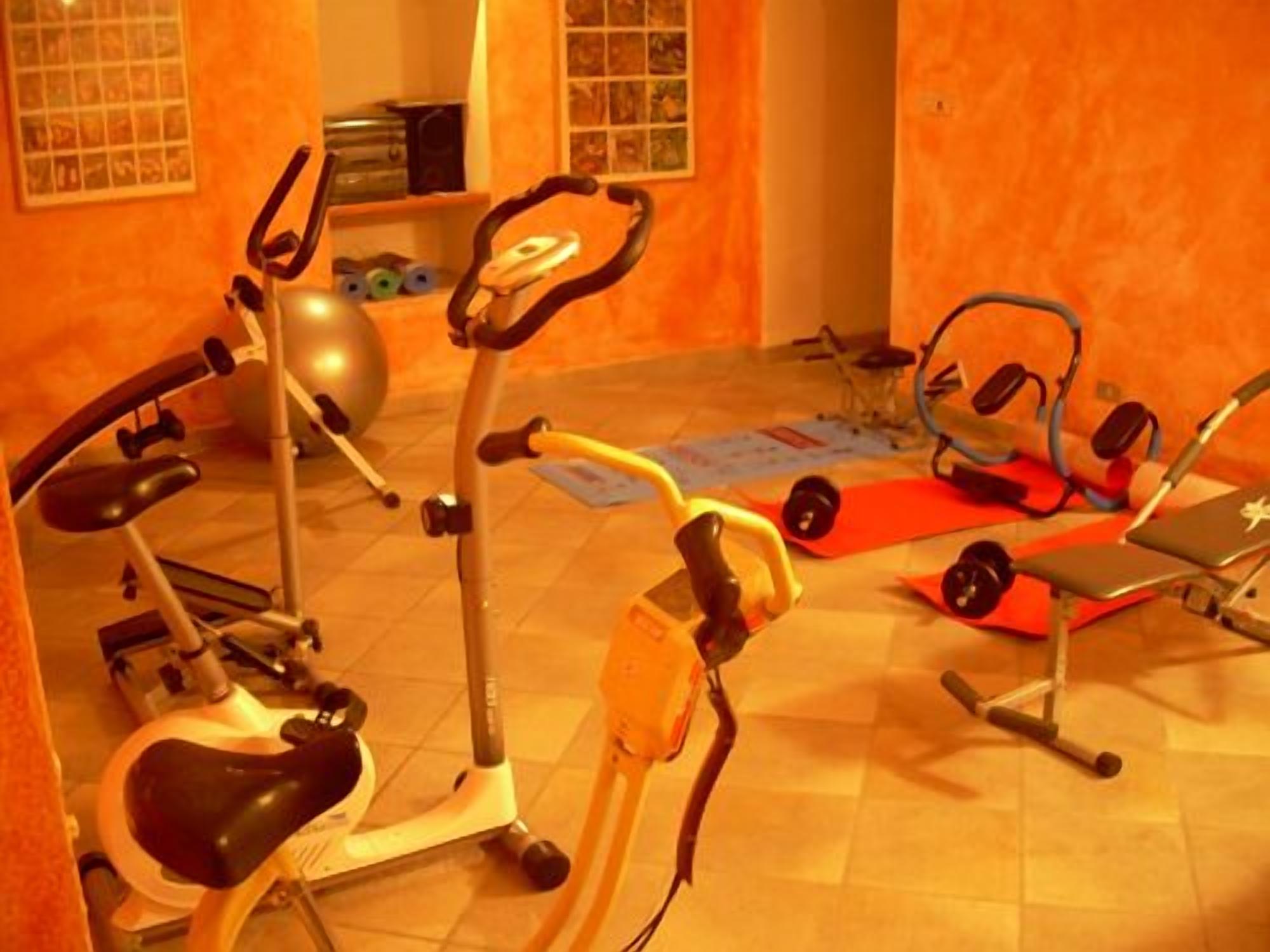 fitness studio